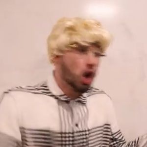 Meet your Posher, Wyatt